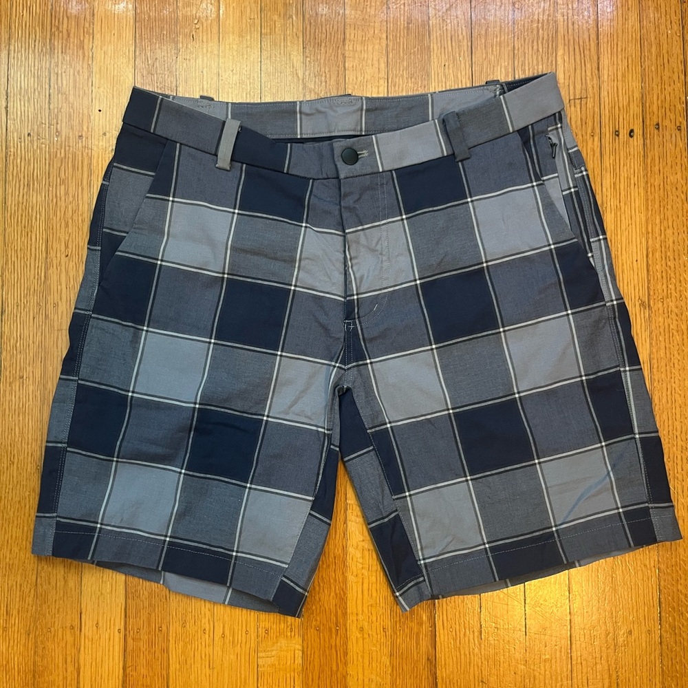 Men's Lululemon Gray Plaid Shorts
